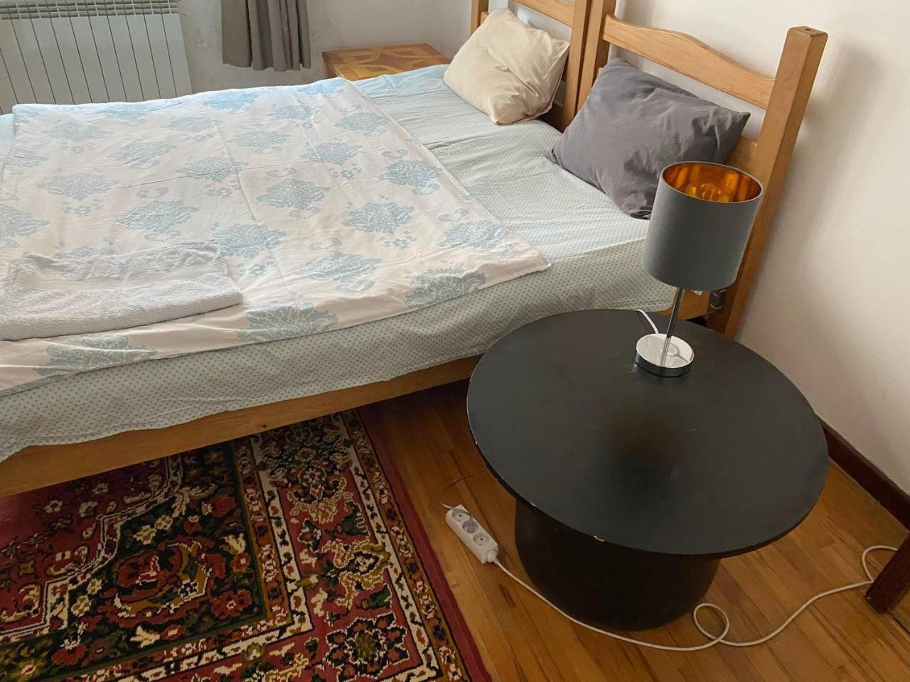 Diwan Hostel Tbiliszi Szoba fotó
