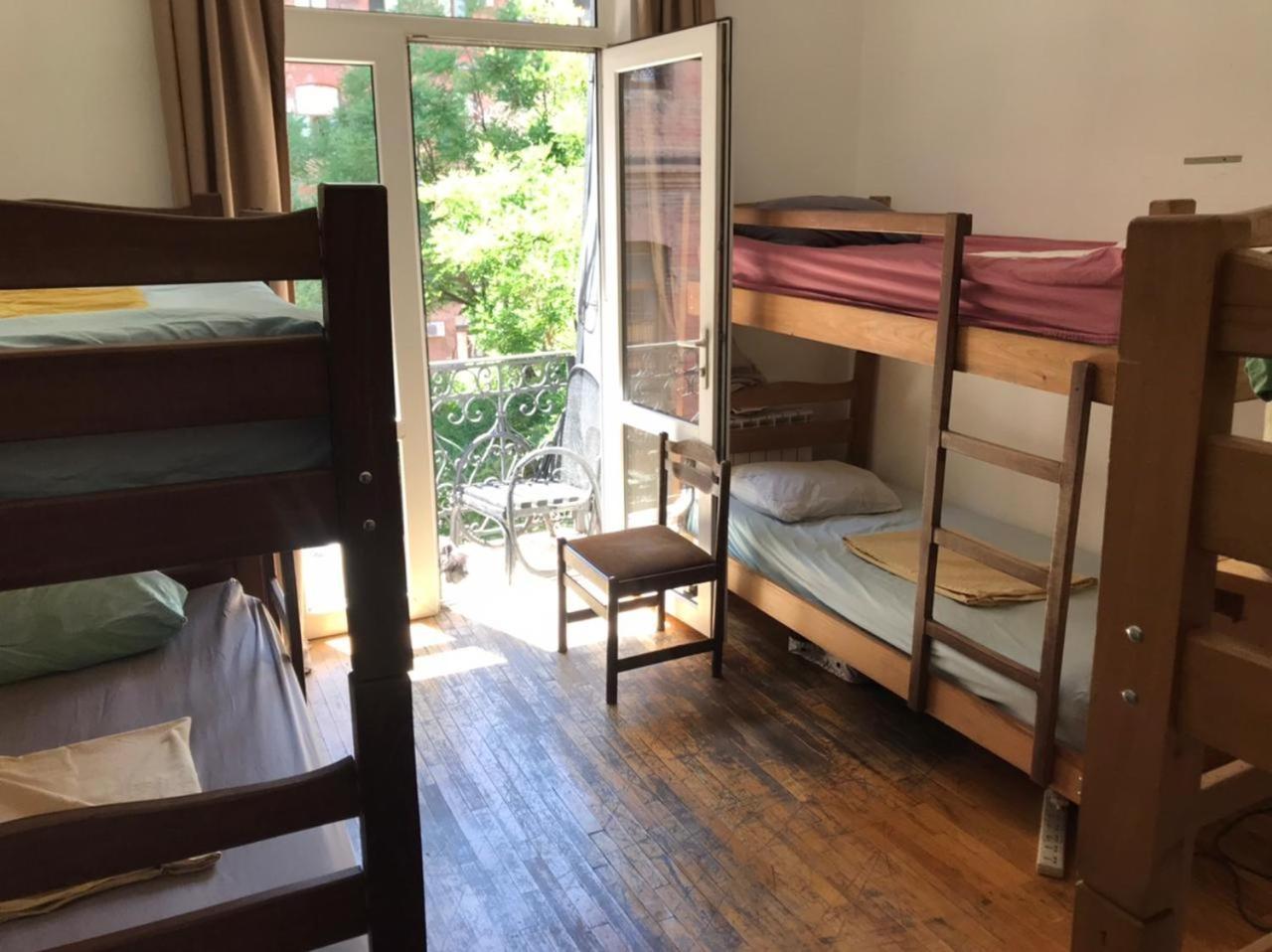 Diwan Hostel Tbiliszi Szoba fotó