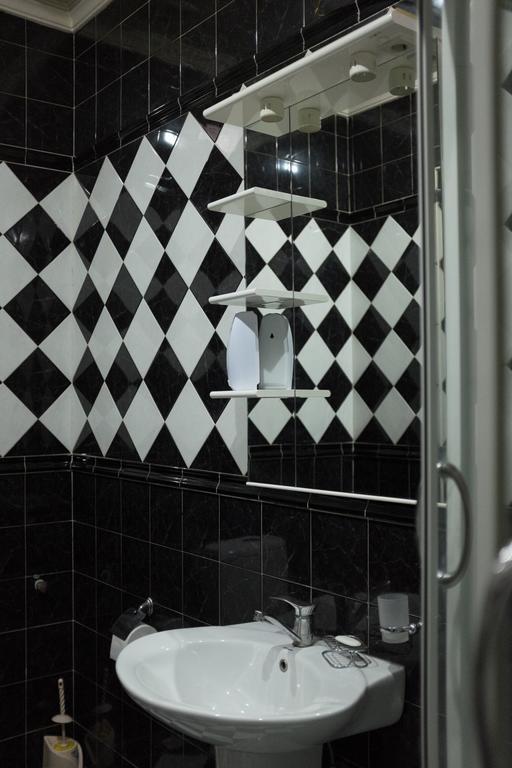 Diwan Hostel Tbiliszi Kültér fotó