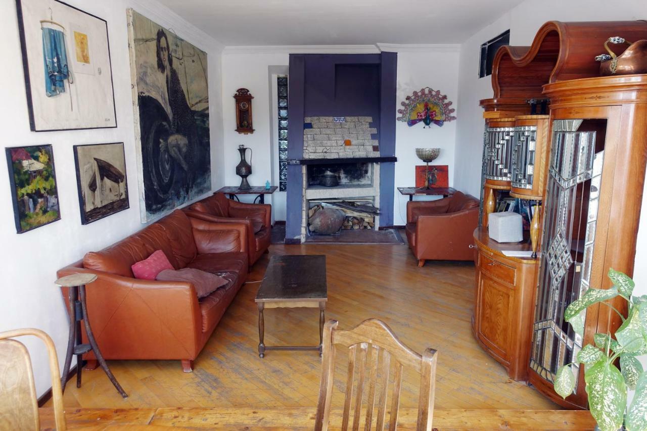Diwan Hostel Tbiliszi Kültér fotó